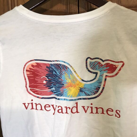 Vineyard Vines White Top Womens XS Rainbow Whale Logo Long Sleeve Scoop Neck Tee - Picture 6 of 8